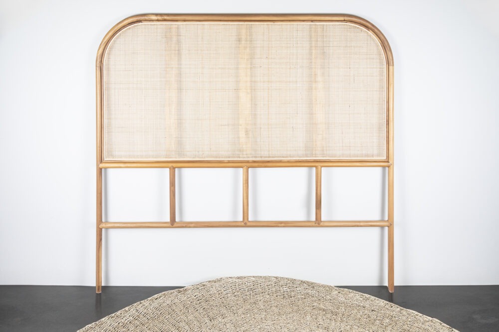 CABECEIRA DE CAMA EM RATTAN TRABALHADA C2X1,4A
