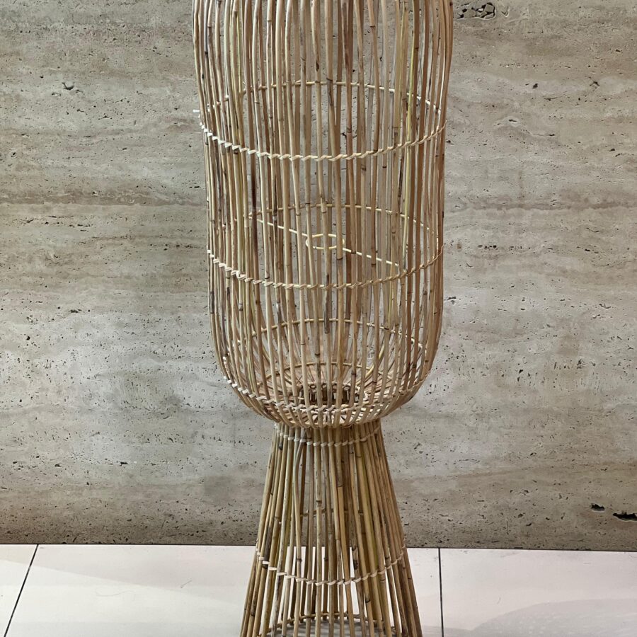 LUMINÁRIA DE CHÃO DE RATTAN 1X30